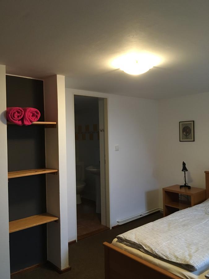 Hotel Ubytovani Doma Tisá Zewnętrze zdjęcie